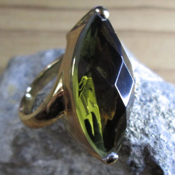 Large Marquise cut Smoky Brown CZ Cocktail ring with Pavé detail - Picture 3 of 11